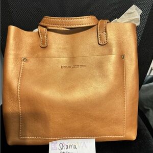 Portland Leather Hava Medium Classic Crossbody